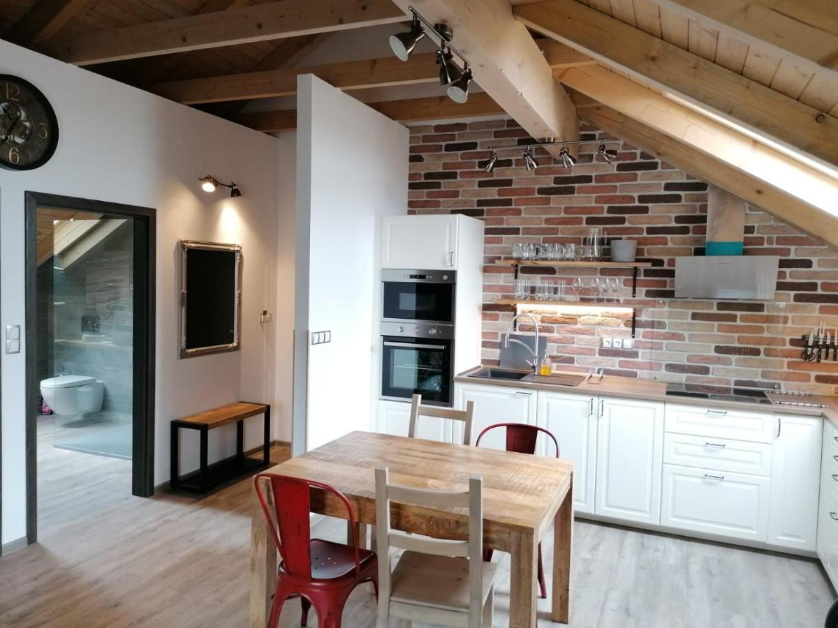 Apartmany Okrouhla โนวีบอร์ ภายนอก รูปภาพ
