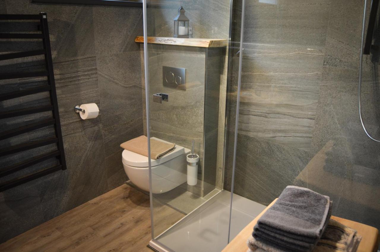 Apartmany Okrouhla โนวีบอร์ ภายนอก รูปภาพ