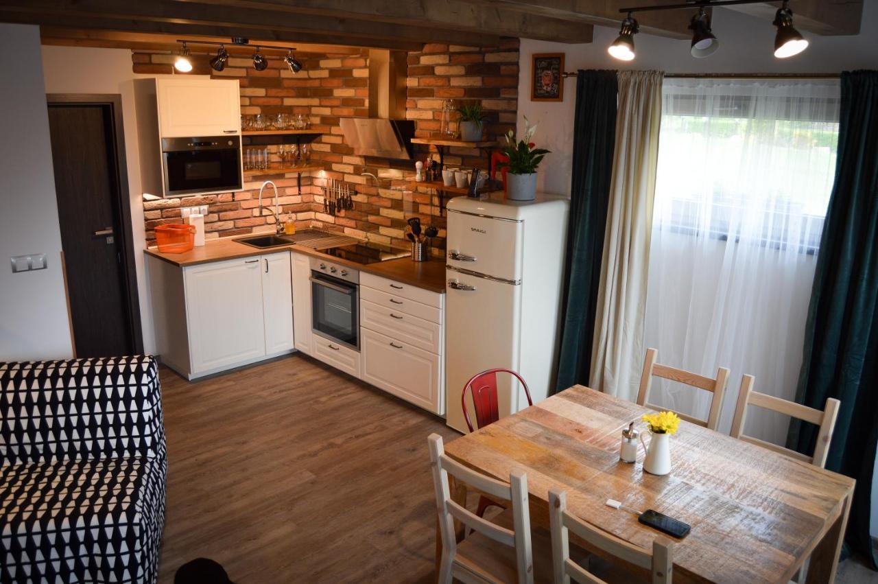 Apartmany Okrouhla โนวีบอร์ ภายนอก รูปภาพ